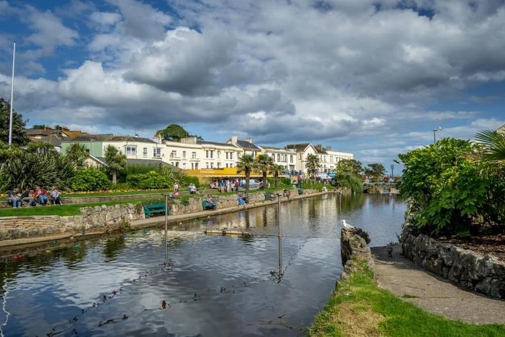 Lawn View Apartment Dawlish Exterior photo